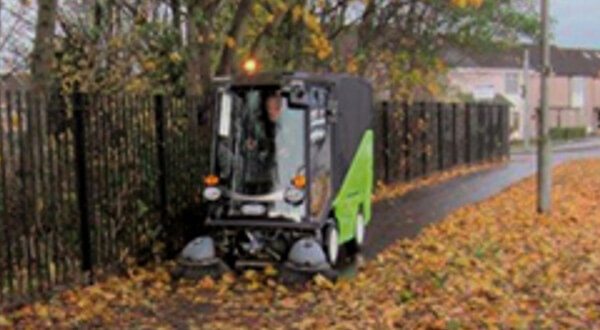 SuperSweep.ca (Super Sweep Street Cleaning Inc.) Vancouver Tennant Green Machine Sidewalk Scrubber